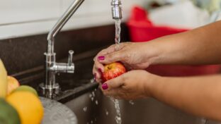 Cagece investe R$ 300 mil em melhorias no abastecimento de água de Altaneira