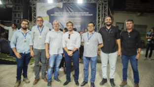 Cagece e Governo do Ceará assinaram ordem de serviço para execução do sistema de esgotamento sanitário no município de Redenção