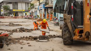 Cagece amplia sistema de esgoto de Redenção: moradores devem aguardar autorização para se interligar