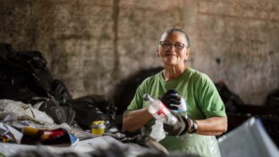 Cagece comemora resultados com a Coleta Seletiva Solidária