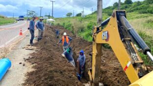 Cagece investe mais de R$ 4 milhões em substituição de adutora em Maranguape