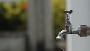 Cagece realiza manutenção preventiva e corretiva na área Norte de Fortaleza