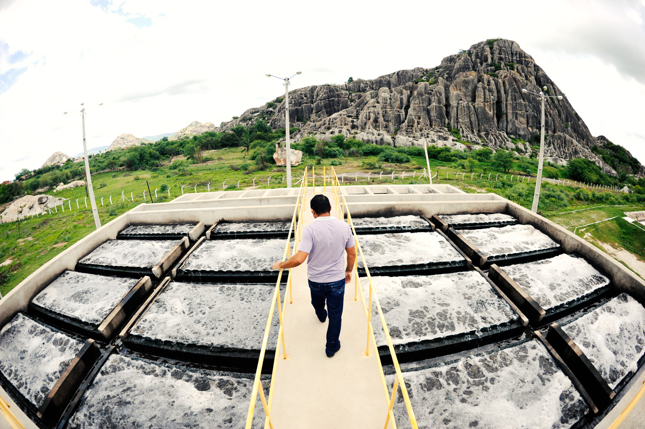Cagece inaugura obras de abastecimento de água e esgotamento sanitário em Tianguá