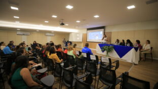 Governo do Estado, Cagece e Ambiental Ceará promovem aula inaugural de projeto que incentiva mulheres a serem empreendedoras do saneamento