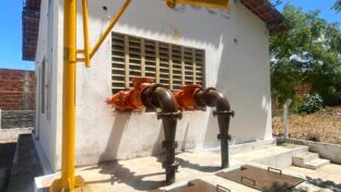 Cagece realiza melhorias no sistema de esgotamento sanitário em Barro