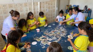 Programa Reciclocidades realiza oficinas para crianças na Estação das Artes