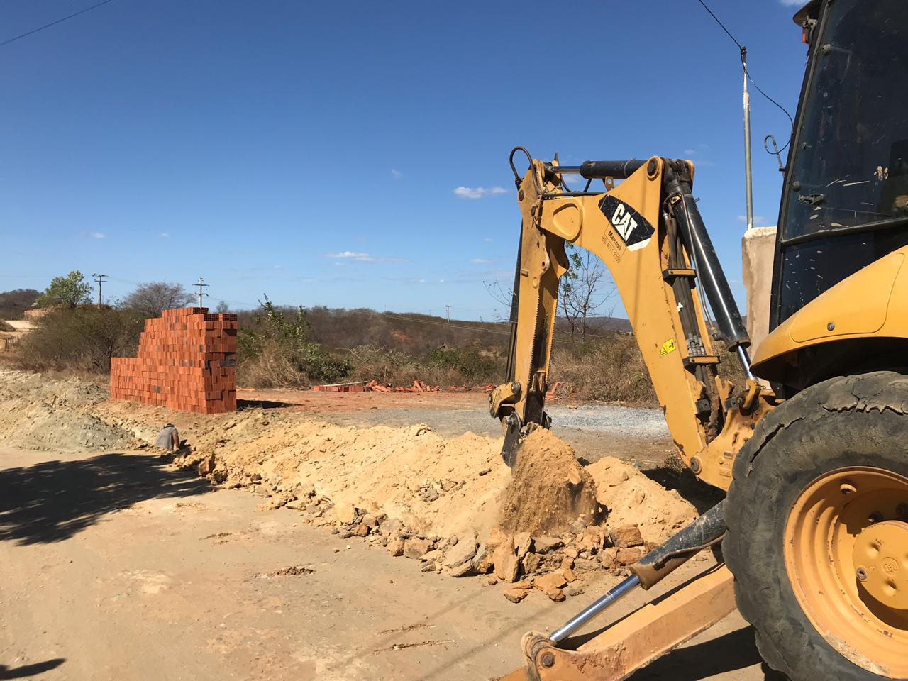 Granjeiro: nova adutora amplia oferta de água no município