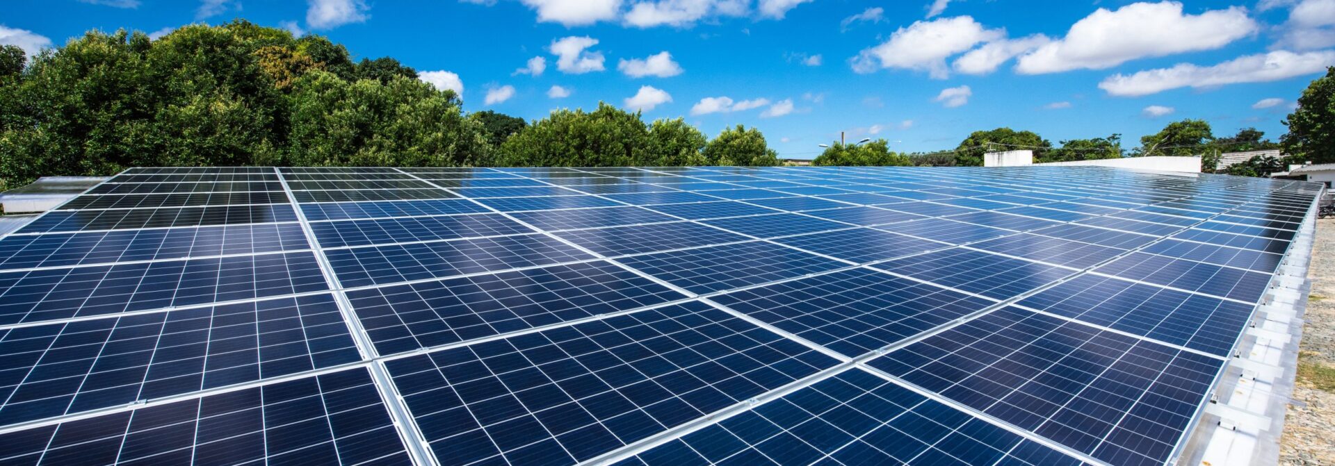 400 toneladas de gás carbônico deixaram de ser emitidas na atmosfera com uso de placas solares na Cagece