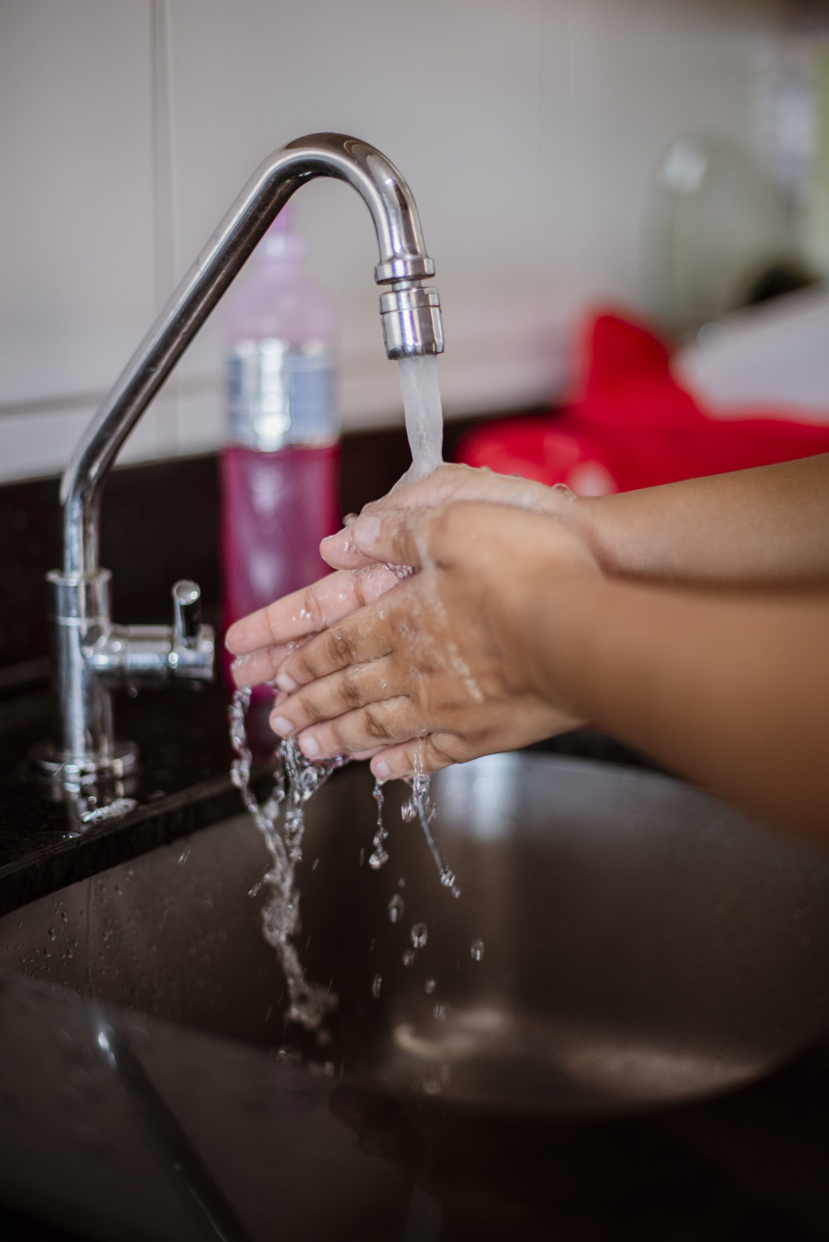 Cagece investe em melhorias no abastecimento do bairro Royal Ville, em Barbalha