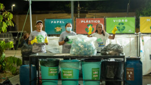Lixo Zero: Cagece destina corretamente 100% dos resíduos em desfile de moda do Reciclocidades
