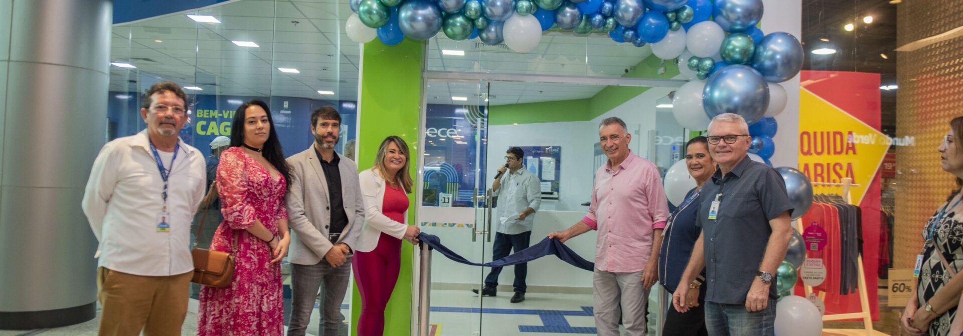 Cagece inaugura loja de atendimento no shopping Parangaba, em Fortaleza