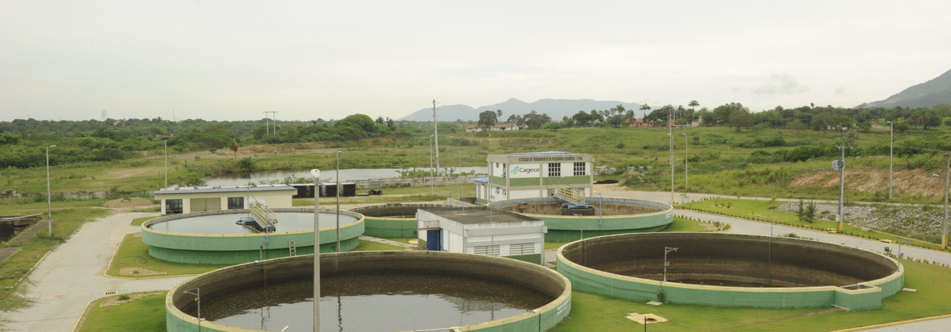 Cagece economiza na ETA oeste aproximadamente 200 mil m³ de água por mês