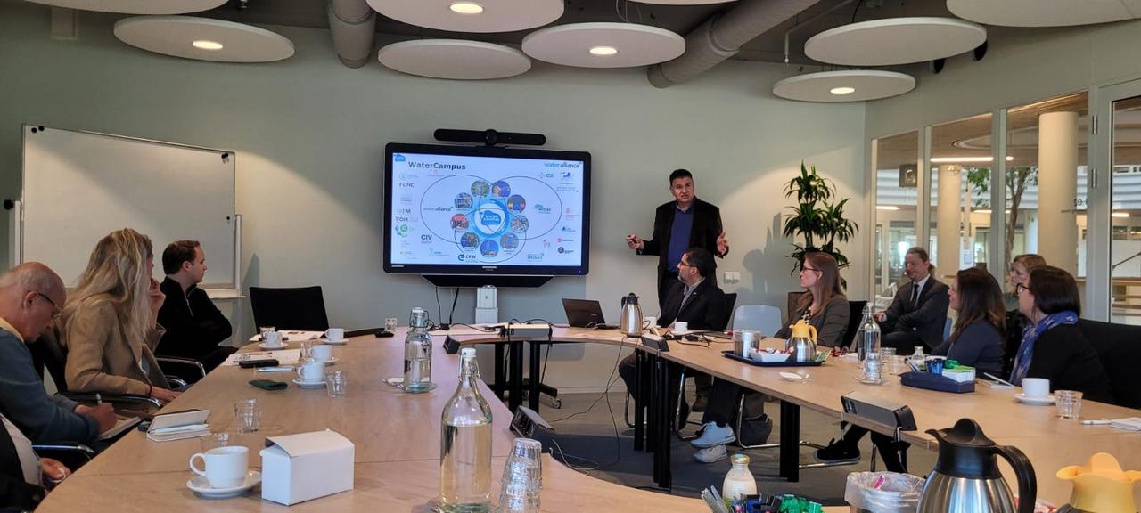 Cagece e UFC buscam parceria com a Holanda para soluções inovadoras em saneamento