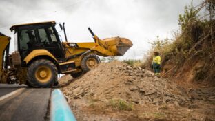 Melhorias no abastecimento de água beneficiam mais de 21 mil habitantes em Lavras da Mangabeira e Quitaiús