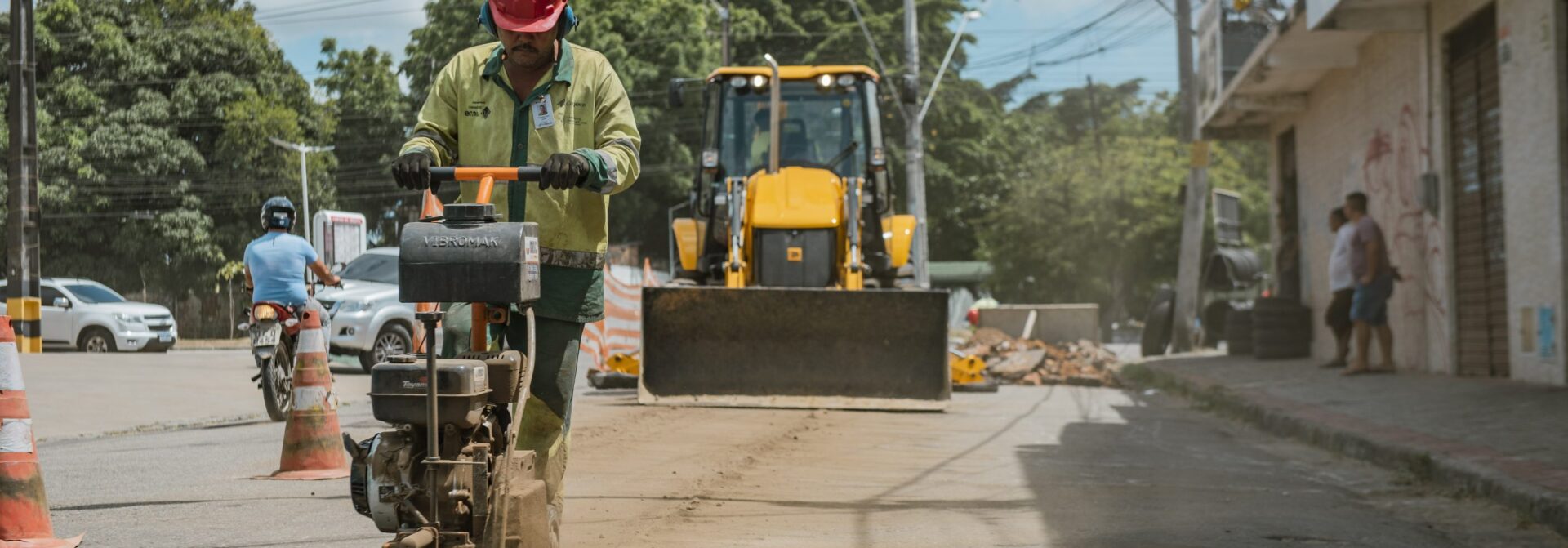 Cagece amplia acesso à água e regulariza ligações em comunidades de Fortaleza